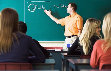 Фурсенко: «Скоро профессия учителя среди молодежи станет популярной»